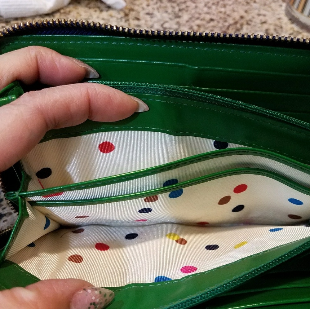 Wallet - Picture 5 of 6
